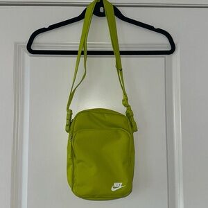 Nike Unisex Neon Crossbody
